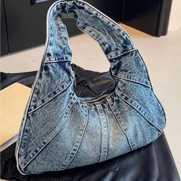 Ladies denim purse - Picture 2 of 8